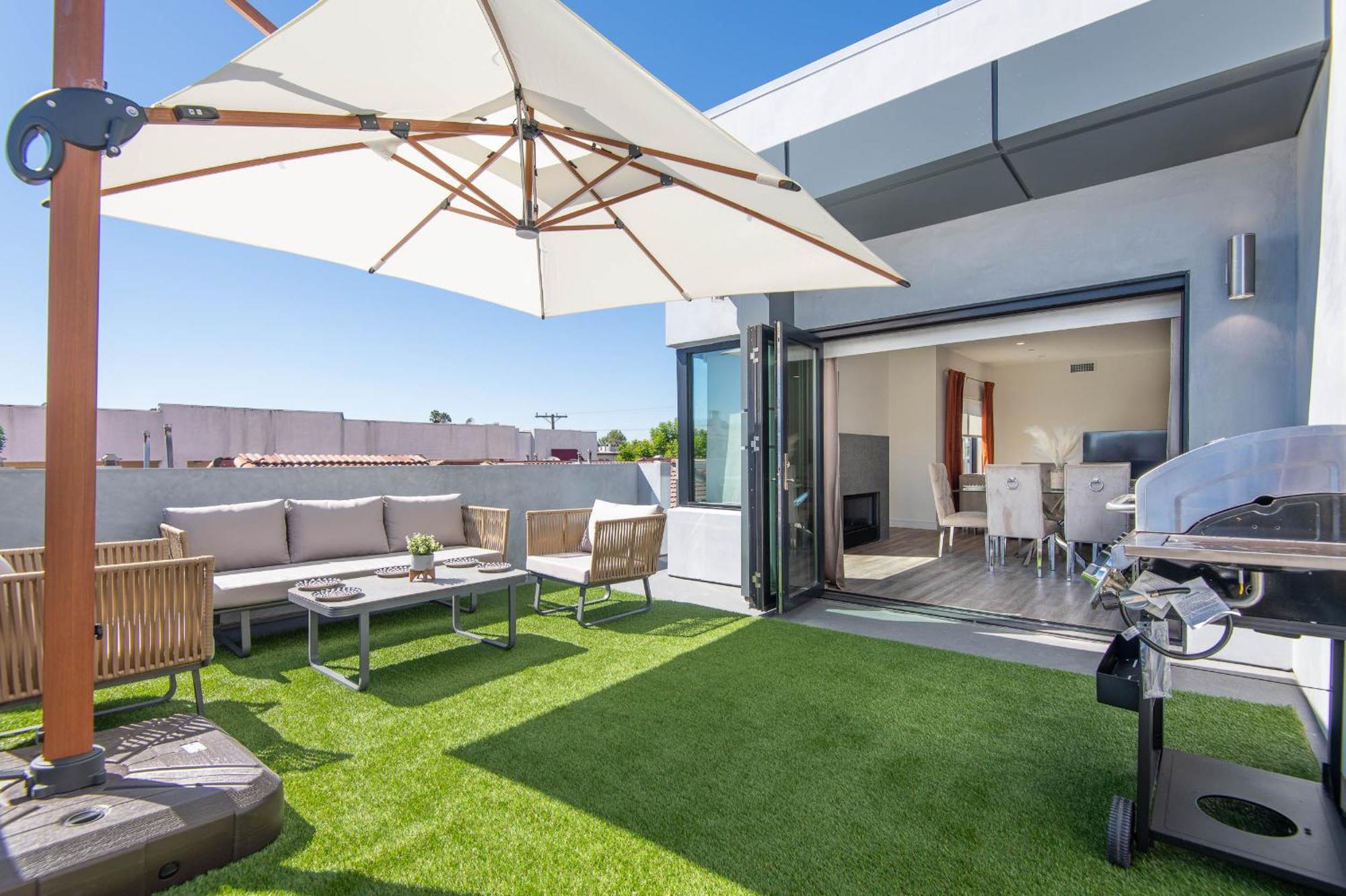 Regency Modern Apartments Glendale Esterno foto